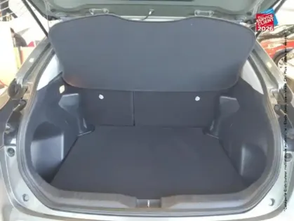 Photo 12 Toyota Yaris  Cross 116h Dynamic MY22