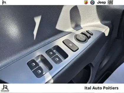 Photo 10 Kia Rio  1.0 T-GDI 120ch MHEV GT-Line DCT7