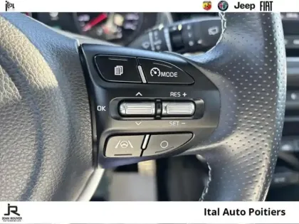 Photo 28 Kia Rio  1.0 T-GDI 120ch MHEV GT-Line DCT7