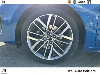 Photo 24 Kia Rio  1.0 T-GDI 120ch MHEV GT-Line DCT7