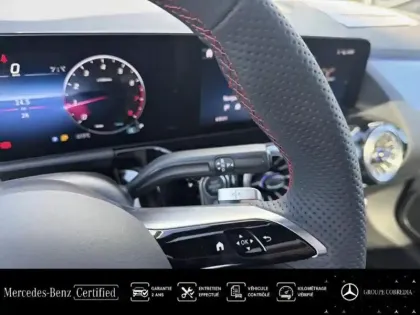 Photo 9 Mercedes GLA  180 136ch AMG Line 7G-DCT