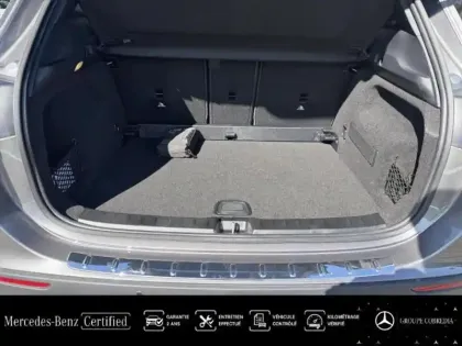 Photo 11 Mercedes GLA  180 136ch AMG Line 7G-DCT