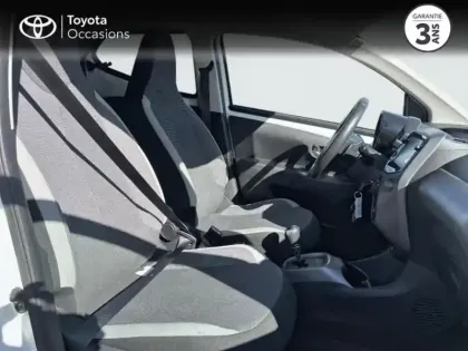 Photo 15 Toyota Aygo Gén. II Ph2 x-play x-app 5