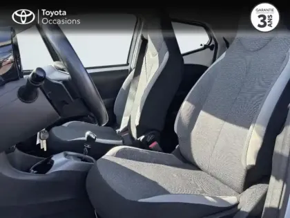 Photo 19 Toyota Aygo Gén. II Ph2 x-play x-app 5