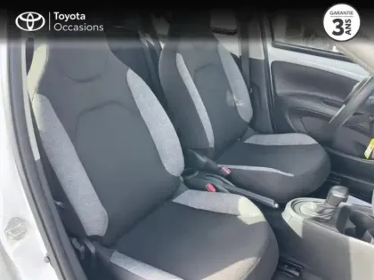 Photo 5 Toyota Aygo  X 1.0 VVT-i 72ch Dynamic S-CVT