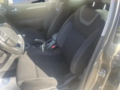 Photo 8 Citroën C4  BlueHDi 100ch Millenium