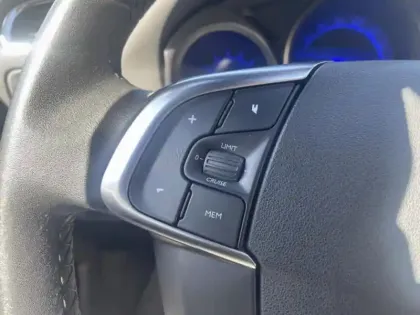 Photo 14 Citroën C4  BlueHDi 100ch Millenium