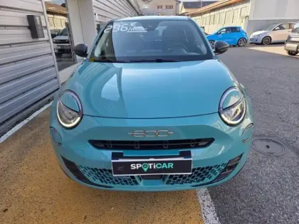 Photo 8 Fiat 600  1.2 Hybrid Turbo 145ch Pack Confort eDCT6