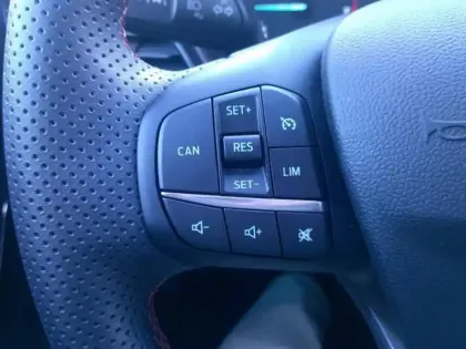 Photo 12 Ford Puma  1.0 Flexifuel 125ch S&S mHEV ST-Line Design 3