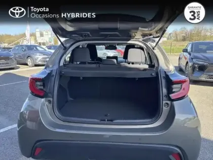 Photo 9 Toyota Yaris  116h Design 5p MC24