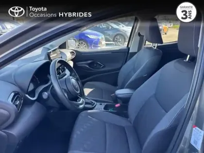 Photo 10 Toyota Yaris  116h Design 5p MC24