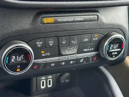 Photo 29 Ford Kuga  2.5 Duratec 225ch PHEV ST-Line BVA