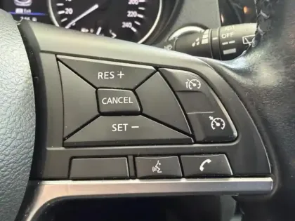 Photo 14 Nissan Qashqai Gén. II (J11) Ph2 N-Connecta 5