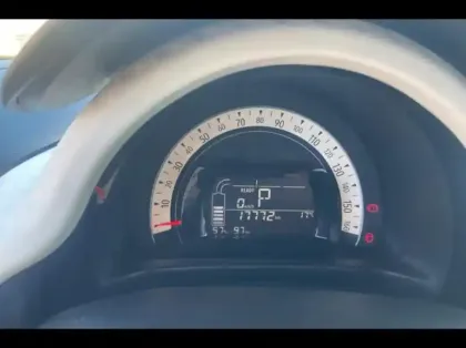 Photo 6 Renault Twingo Gén. III (C07) Ph2 NG Equilibre 5