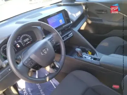 Photo 14 Toyota C-HR  1.8 Hybride 140ch Design NG23