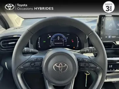 Photo 12 Toyota Yaris  Cross 116h Dynamic MY25