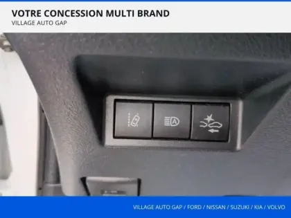 Photo 13 Toyota Yaris  100h Dynamic 5p RC19