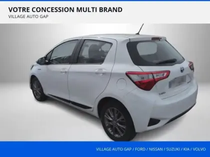 Photo 16 Toyota Yaris  100h Dynamic 5p RC19