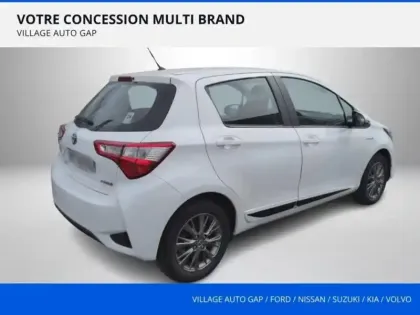 Photo 18 Toyota Yaris  100h Dynamic 5p RC19