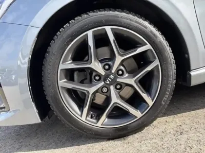 Photo 9 Kia Ceed Gén. III Ph2 GT Line 5