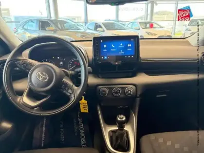 Photo 14 Toyota Yaris  120 VVT-i Dynamic 5p MY22