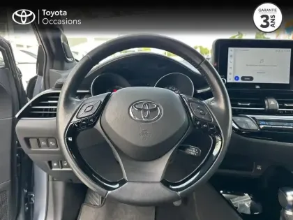 Photo 8 Toyota C-HR  2.0 Hybride 184ch Collection JBL Alcantara