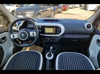 Photo 8 Renault Twingo  E-Tech Electric Techno R80 Achat Intégral