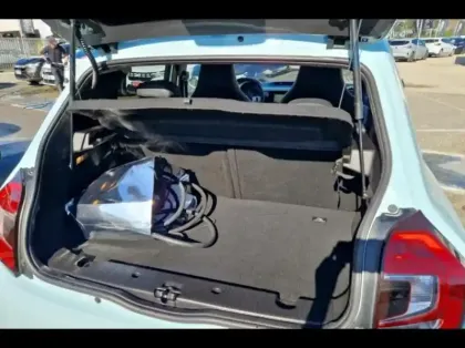 Photo 11 Renault Twingo  E-Tech Electric Techno R80 Achat Intégral