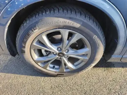 Photo 7 Ford Kuga  2.5 Duratec 180ch Hybrid FlexiFuel ST-Line X Powershift