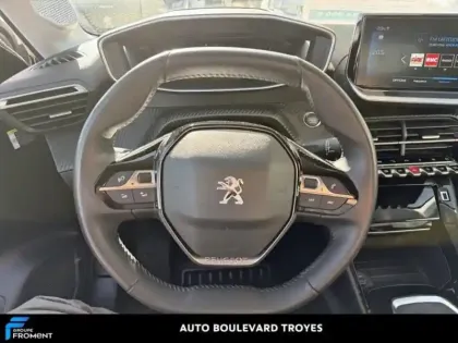 Photo 8 Peugeot 208  1.5 BlueHDi 100ch S&S Allure