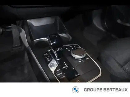 Photo 11 BMW Serie 1 Série 1 116dA 116ch Business Design DKG7