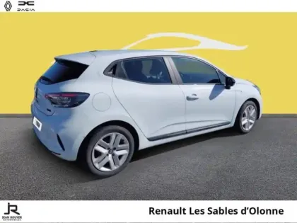 Photo 11 Renault Clio  1.6 E-Tech 145ch full hybrid Evolution