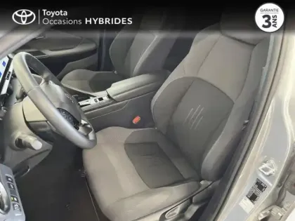 Photo 10 Toyota C-HR  1.8 Hybride 140ch Design MY25