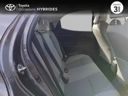 Photo 6 Toyota Yaris  116h Iconic 5p MY22