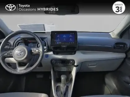 Photo 7 Toyota Yaris  116h Iconic 5p MY22