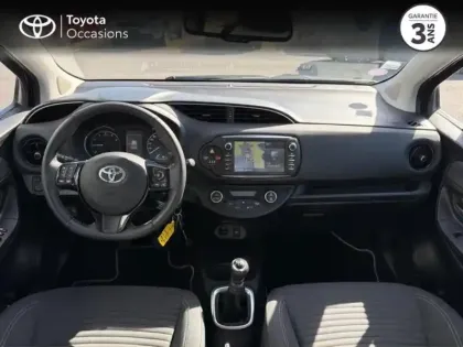 Photo 11 Toyota Yaris  110 VVT-i Dynamic 5p