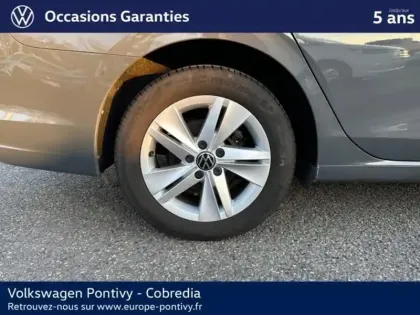 Photo 8 Volkswagen Golf  SW 2.0 TDI SCR 115ch Life Business DSG7