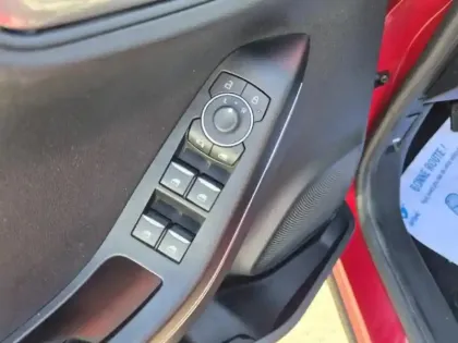 Photo 11 Ford Puma  1.0 Flexifuel 125ch S&S mHEV ST-Line X