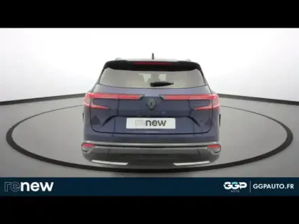 Photo 8 Renault Espace  1.2 E-Tech full hybrid 200ch esprit Alpine 7 places - 24