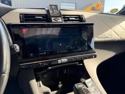 Photo 14 DS DS 7  Crossback BlueHDi 130ch Rivoli Automatique