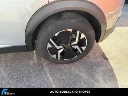 Photo 12 Peugeot 2008  1.2 PureTech 130ch S&S Allure EAT8