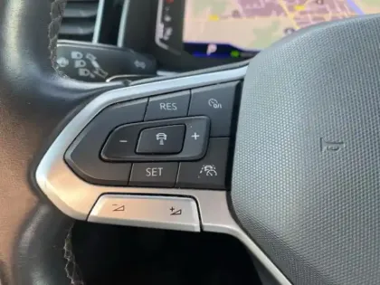 Photo 15 Volkswagen Taigo Gén. I Ph1 R-Line 5