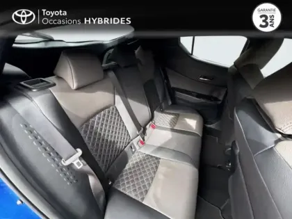 Photo 6 Toyota C-HR  122h Distinctive 2WD E-CVT MY22
