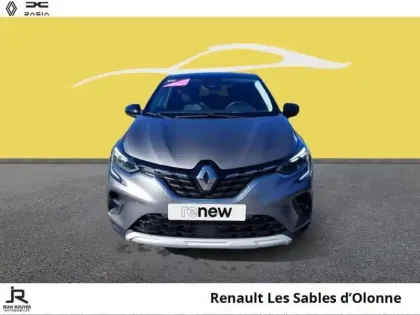 Photo 8 Renault Captur  1.6 E-Tech hybride 145ch Intens -21
