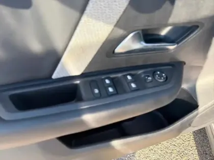 Photo 11 Citroën C4  PureTech 130ch S&S Feel Pack