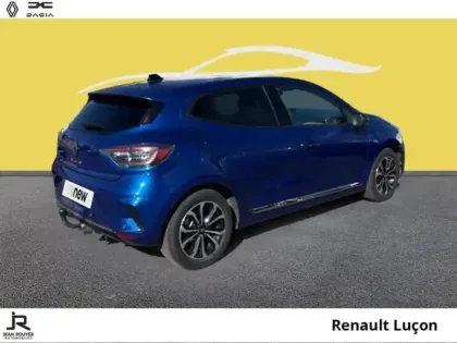 Photo 11 Renault Clio  1.6 E-Tech 145ch full hybrid Techno - 24
