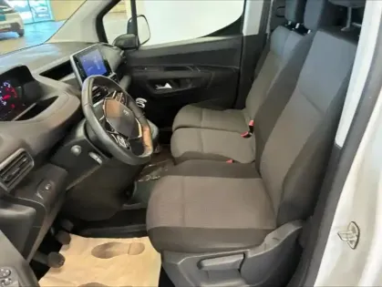 Photo 14 Peugeot Partner  Standard 1000kg BlueHDi 130ch S&S Premium