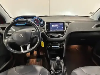 Photo 11 Peugeot 2008  1.2 PureTech 110ch Allure S&S