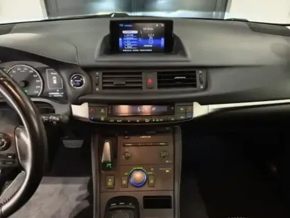 Photo 12 Lexus CT  200h Pack Pack Confort