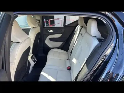 Photo 5 Volvo Xc40  B3 163ch Ultra DCT 7